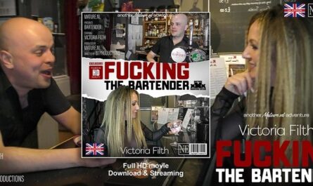 Victoria Filth is fucking a bartender at work - ...