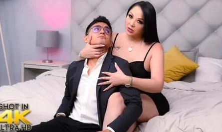 Pamela Rios [1080p] - My stepmother Pamela Ríos is jealous and angry because she found out I have sex with her best friend....